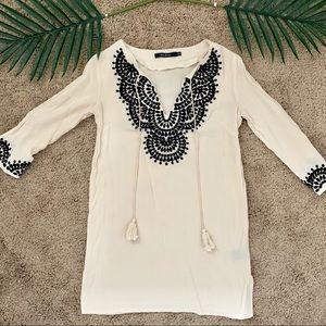 Vici Beige Dress with Black Pattern